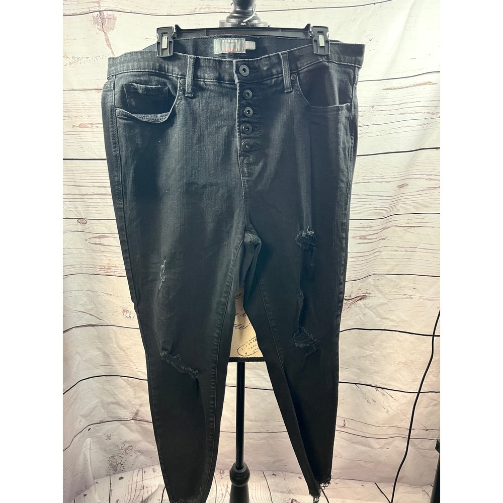 Torrid Feel The Fit Sky High Skinny Black‎ Distressed Premium Stretch Jeans